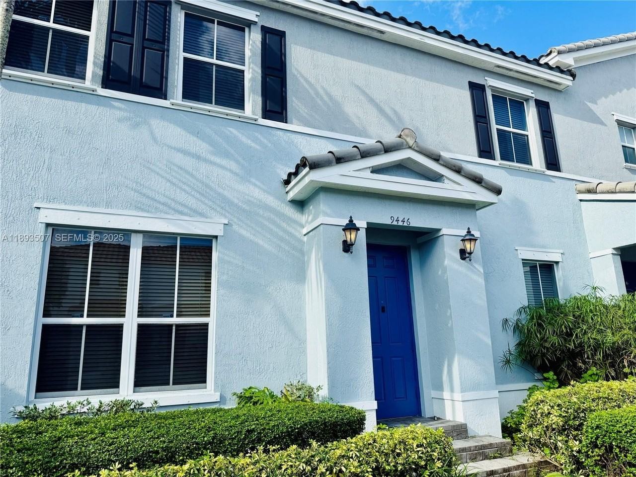 9446 Southwest 170th Passage #0 - Photo 3 of 50