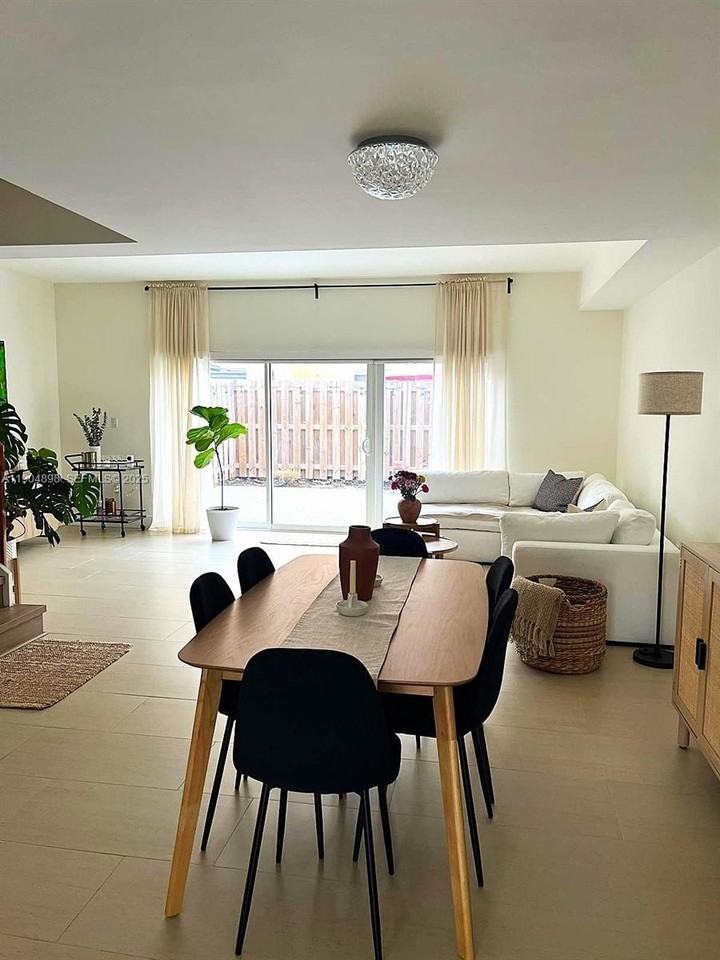 14305 Sw 57th Ln #7-8 - Photo 6 of 44