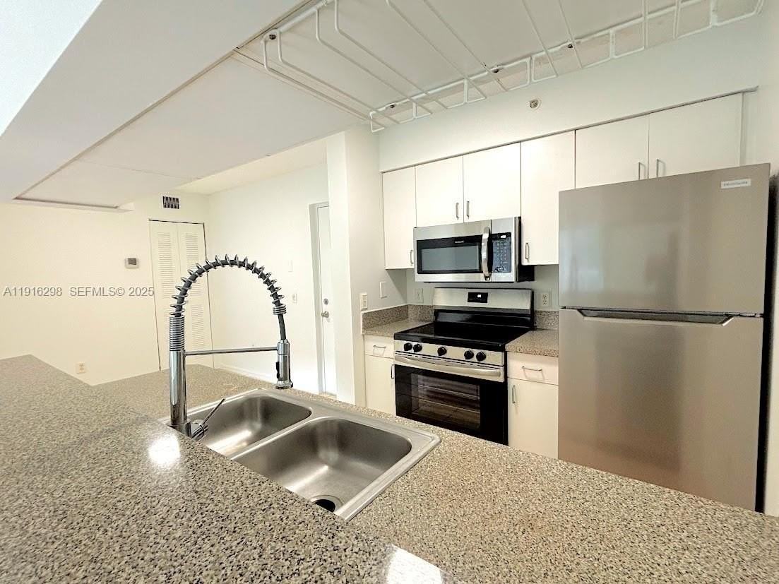 430 South Park Road #3-206