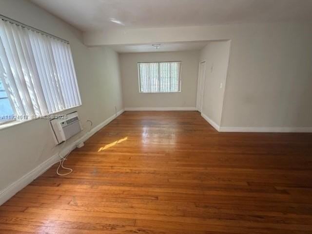 127 Phoenetia Ave #3 - Photo 4 of 11