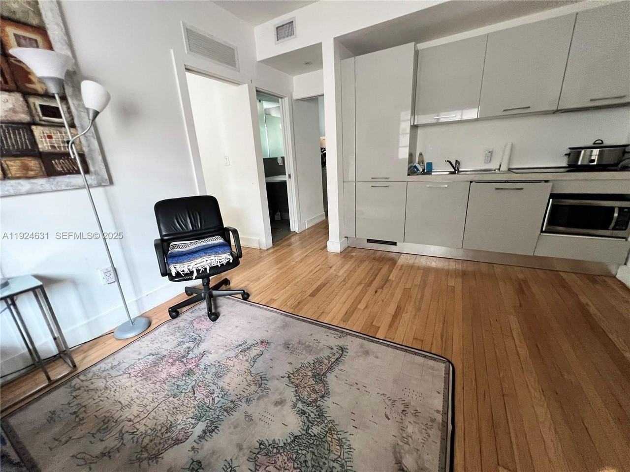 600 15th Street #10 - Photo 7 of 7