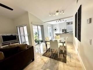 1542 Springside Dr #1542 - Photo 3 of 43