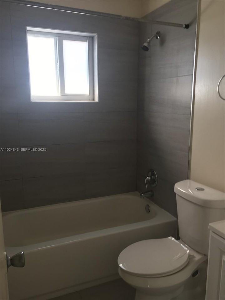 960 Biarritz Dr #0 - Photo 3 of 8