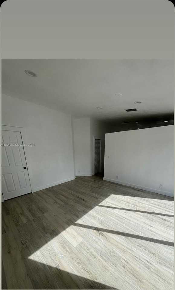 17191 Southwest 139th Court - Photo 2 of 16