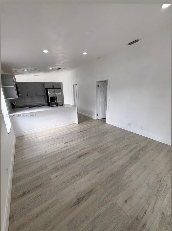 17191 Southwest 139th Court - Photo 6 of 16