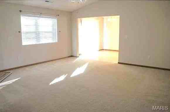 2350 Coniferous Dr - Photo 4 of 25