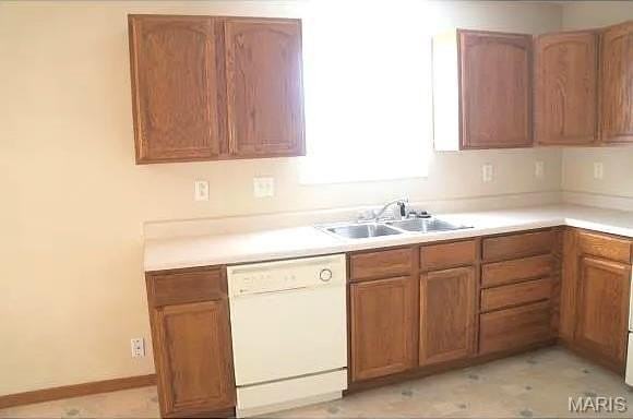 2350 Coniferous Dr - Photo 7 of 25