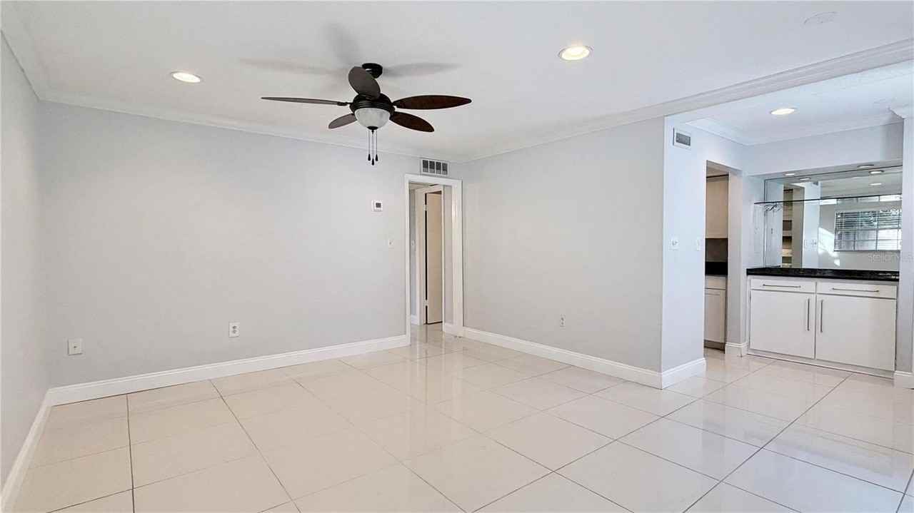 851 Miles Avenue #21 - Photo 5 of 33