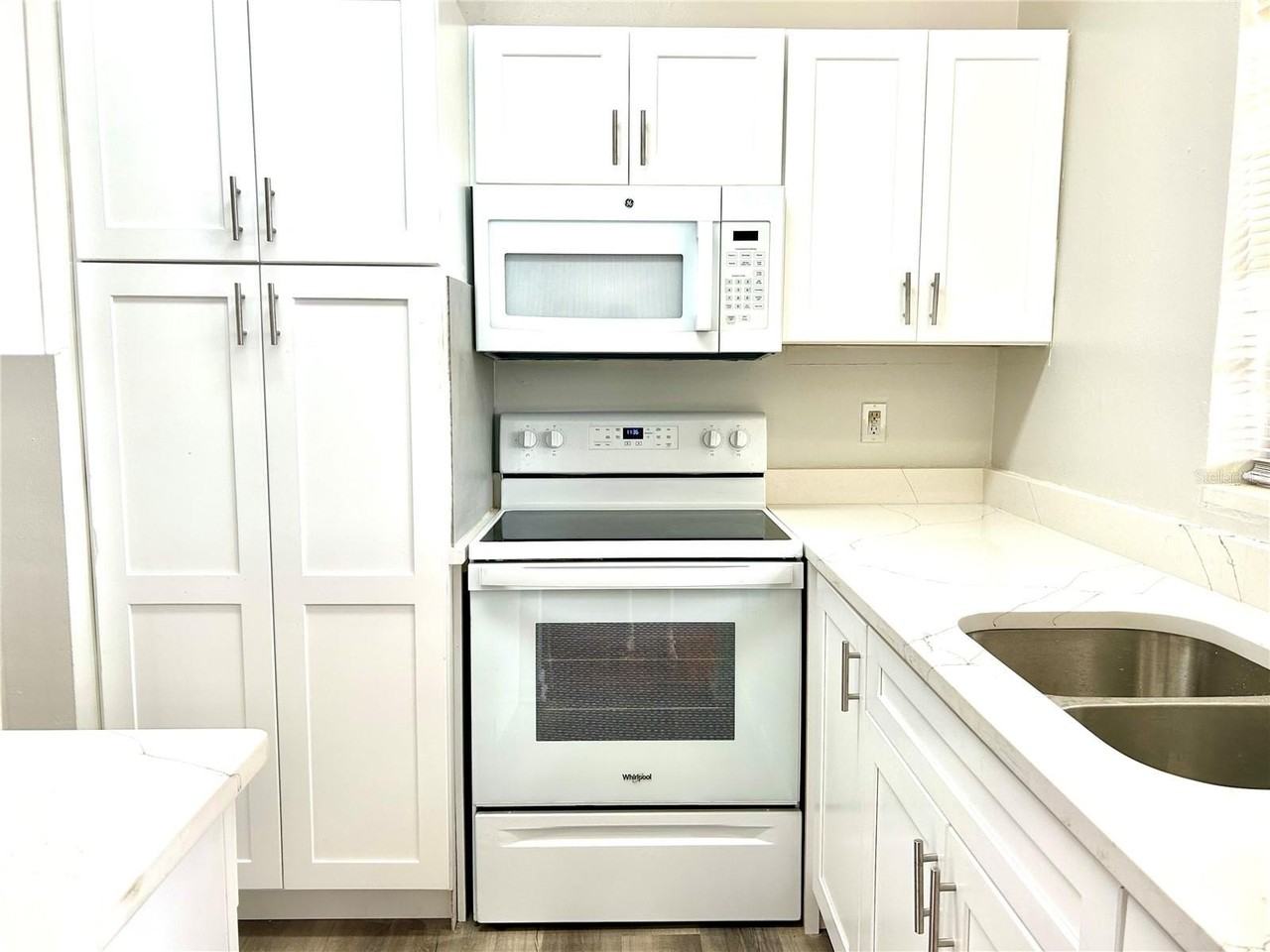 112 Dahlia Drive - Photo 6 of 18