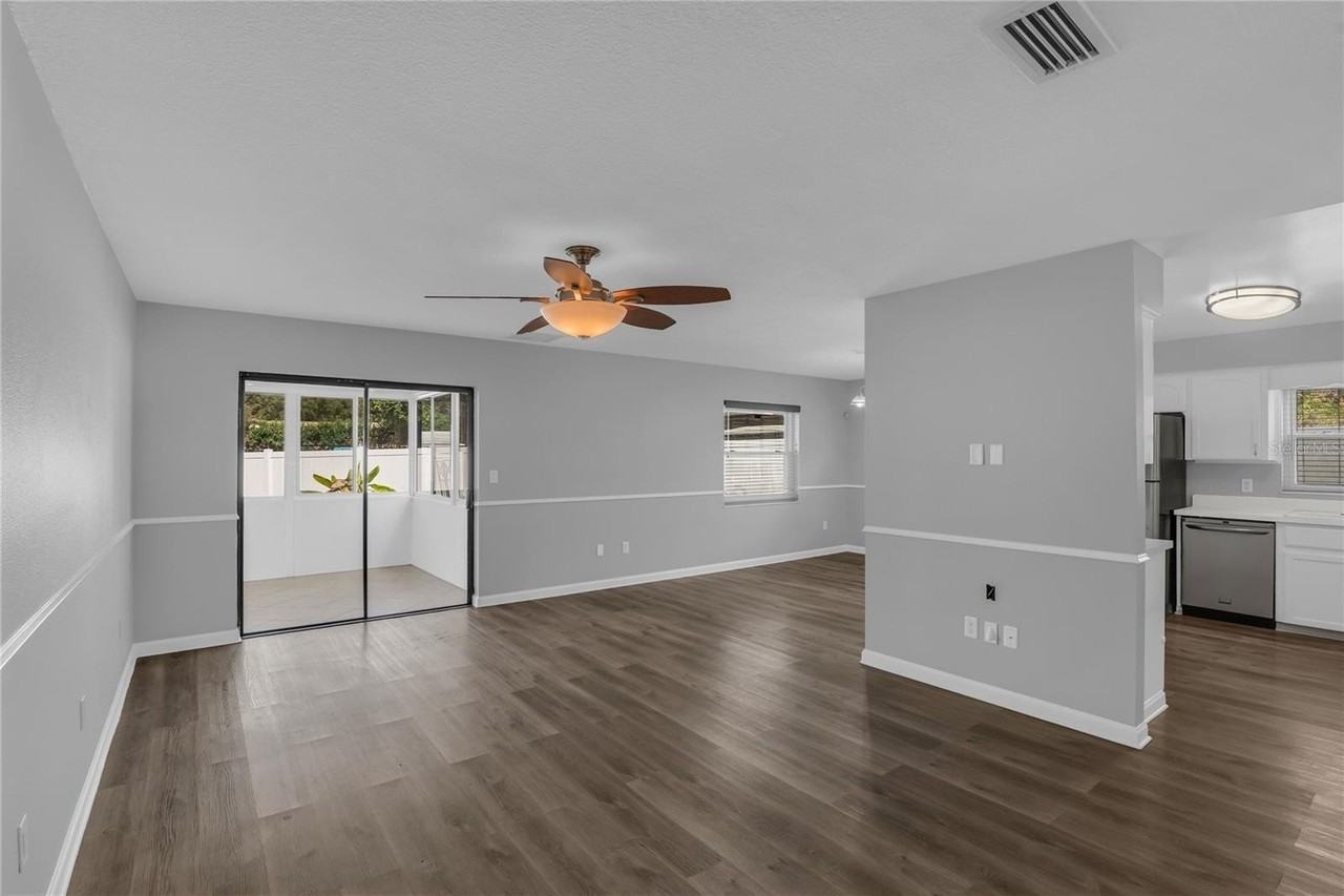 641 Glenview Dr - Photo 5 of 25