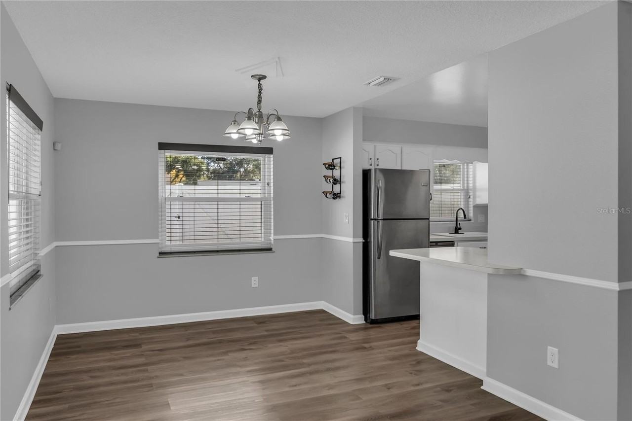 641 Glenview Dr - Photo 7 of 25