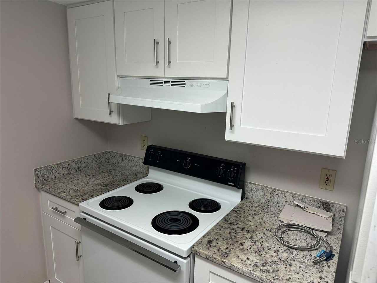 904 Lake Destiny Rd #G - Photo 6 of 22