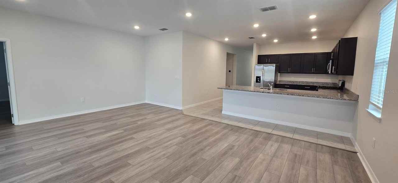 7193 Sw 64th Street Rd - Photo 5 of 17