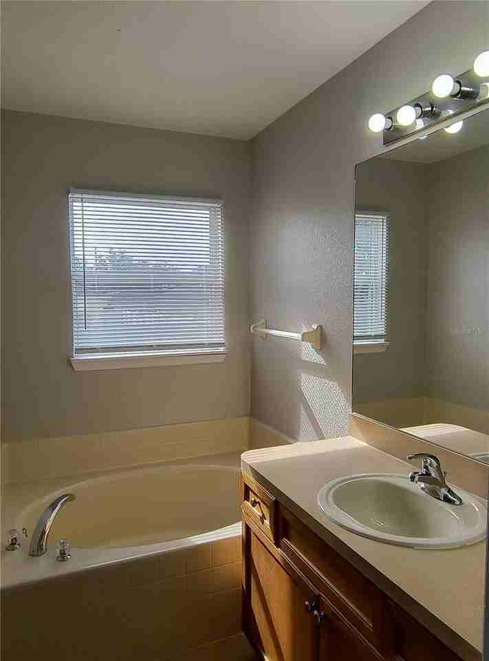 320 Puffer Ct - Photo 7 of 30