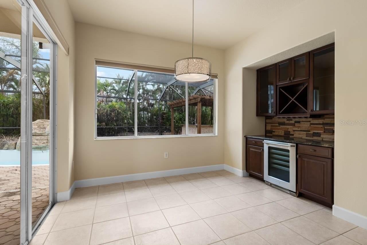 3731 Gaviota Dr - Photo 6 of 40