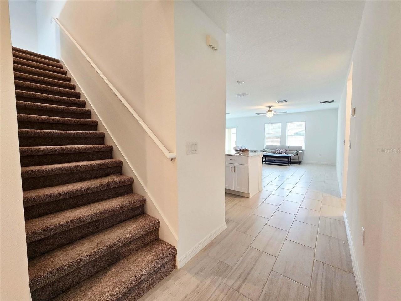 22083 Nebula Way - Photo 6 of 33