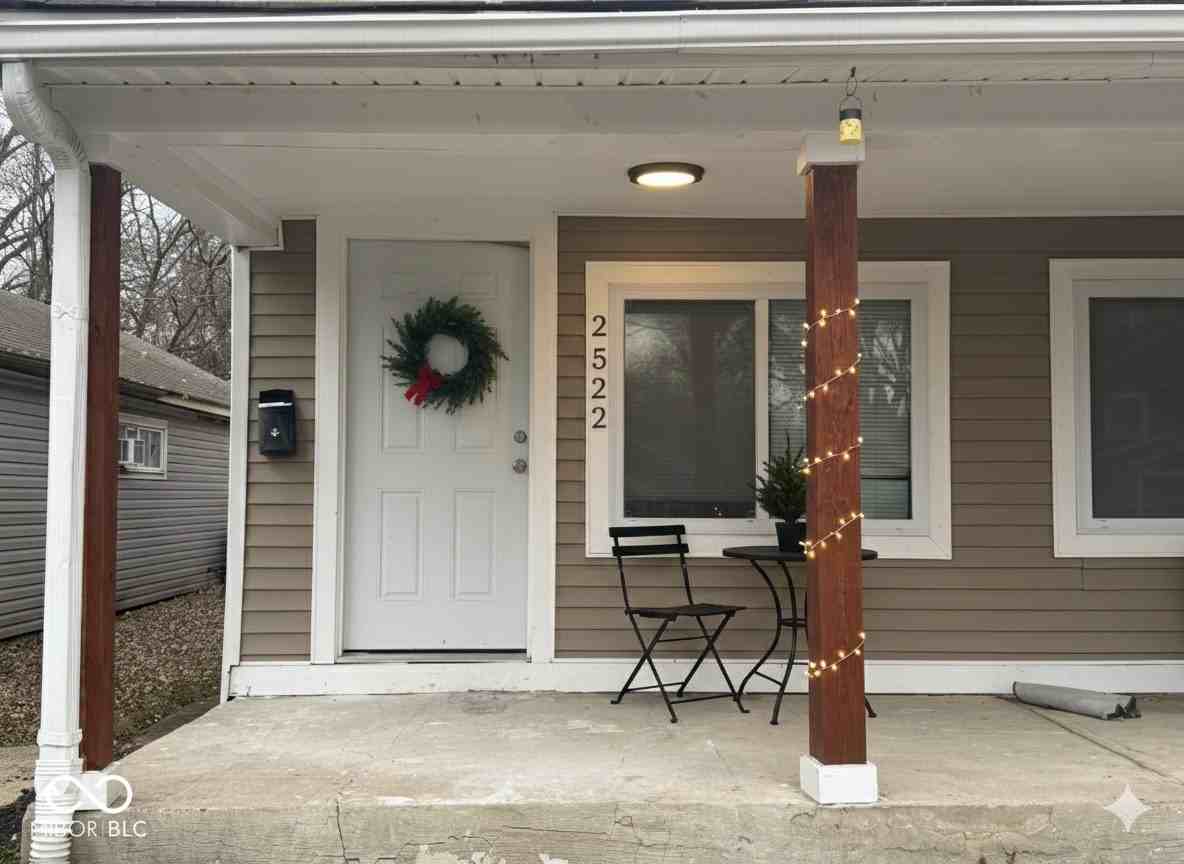 2522 E 16th St - Photo 2 of 15