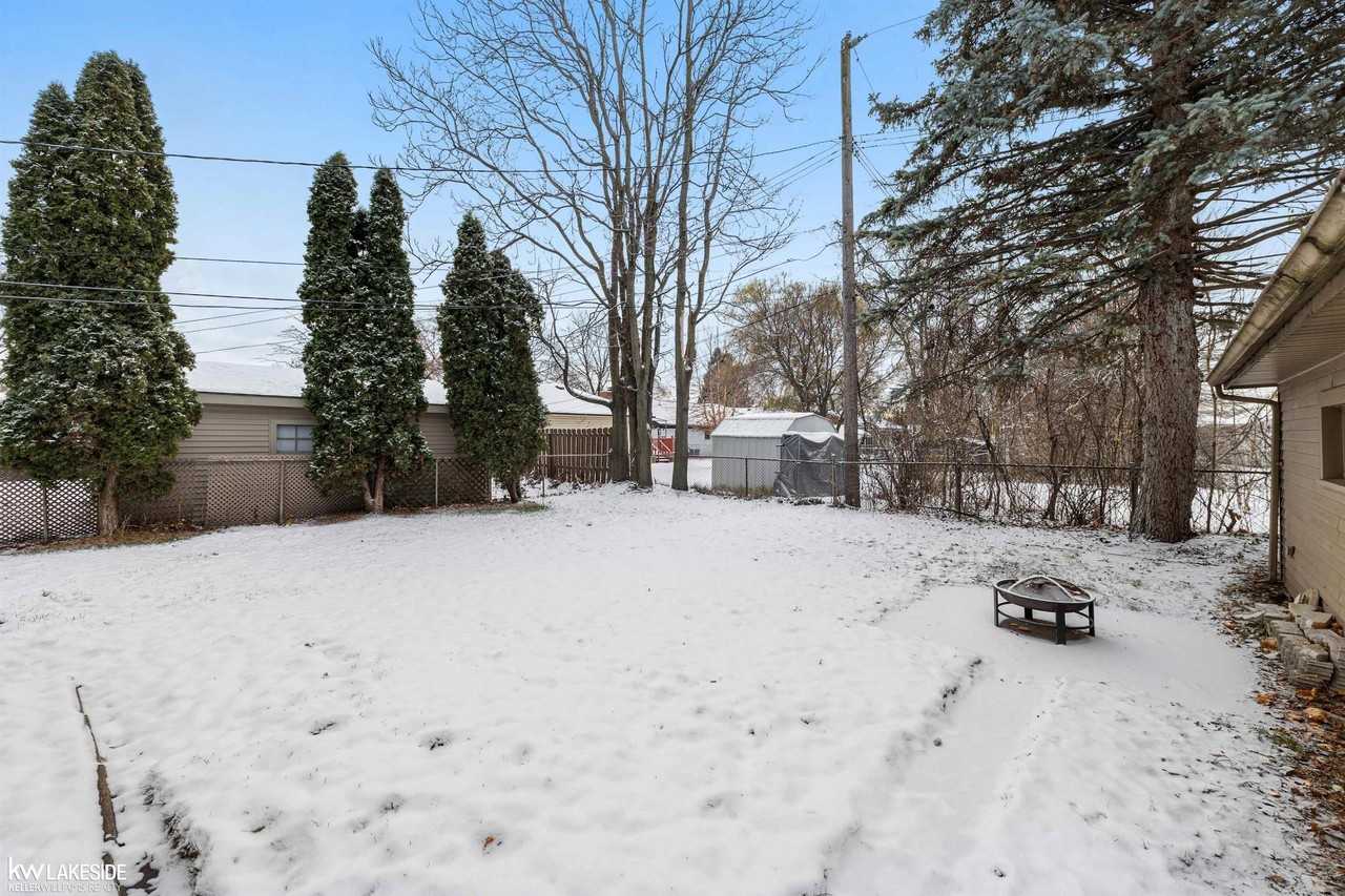 5342 Streefkerk Dr - Photo 6 of 24