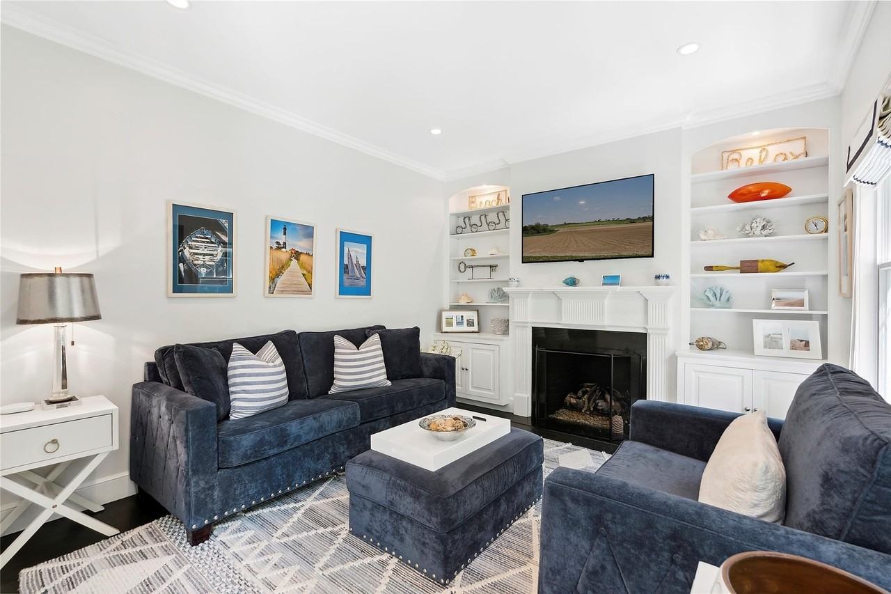 146 Coopers Farm Rd - Photo 3 of 25