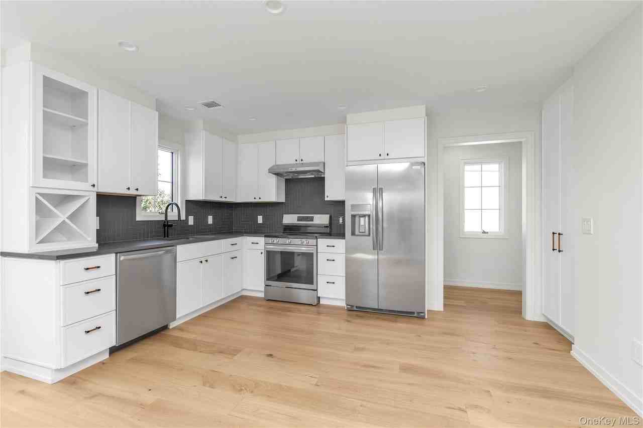 157 Lincoln Ave Unit 2 #2 - Photo 2 of 9