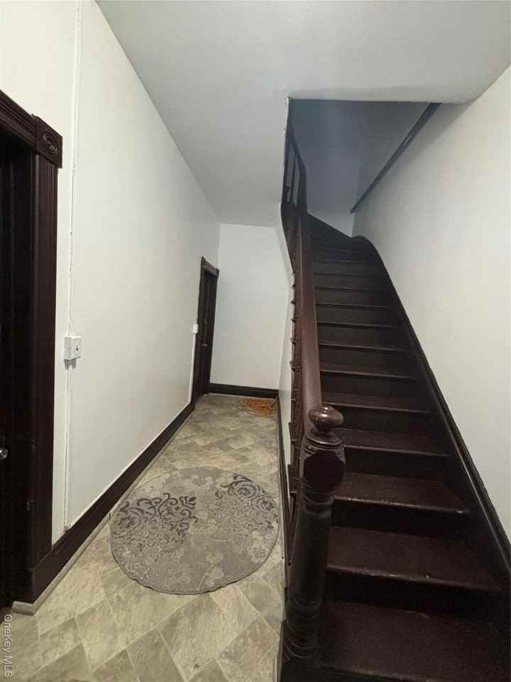 135 5th Ave - Photo 3 of 14