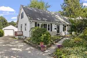 featured image of 438 South Wright Street