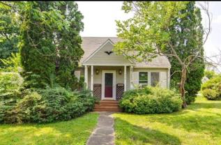 1940 East Cedarwood Circle - Photo 1 of 1