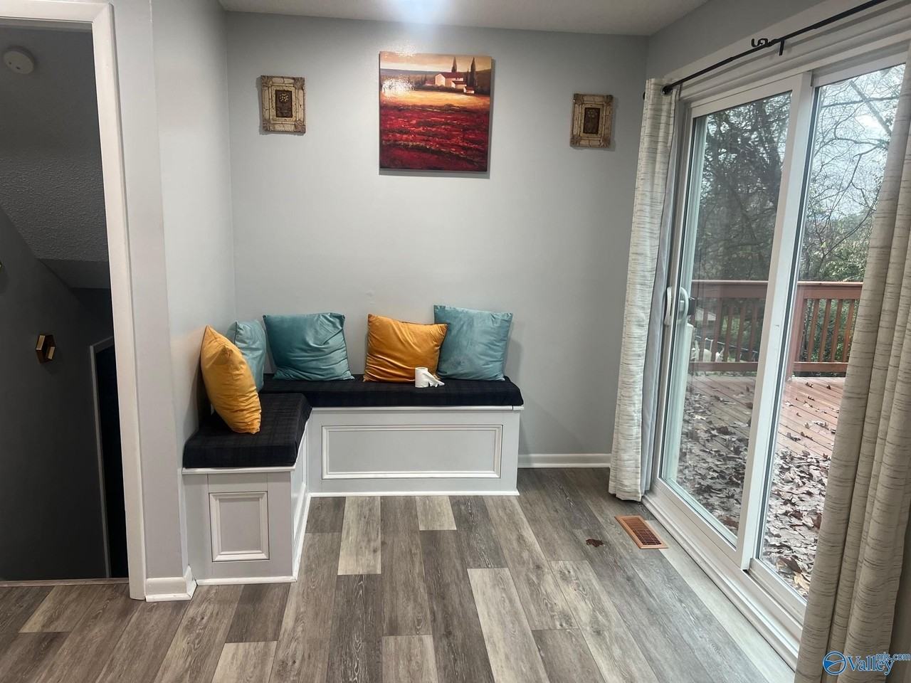 409 Cumberland Dr Se - Photo 5 of 14