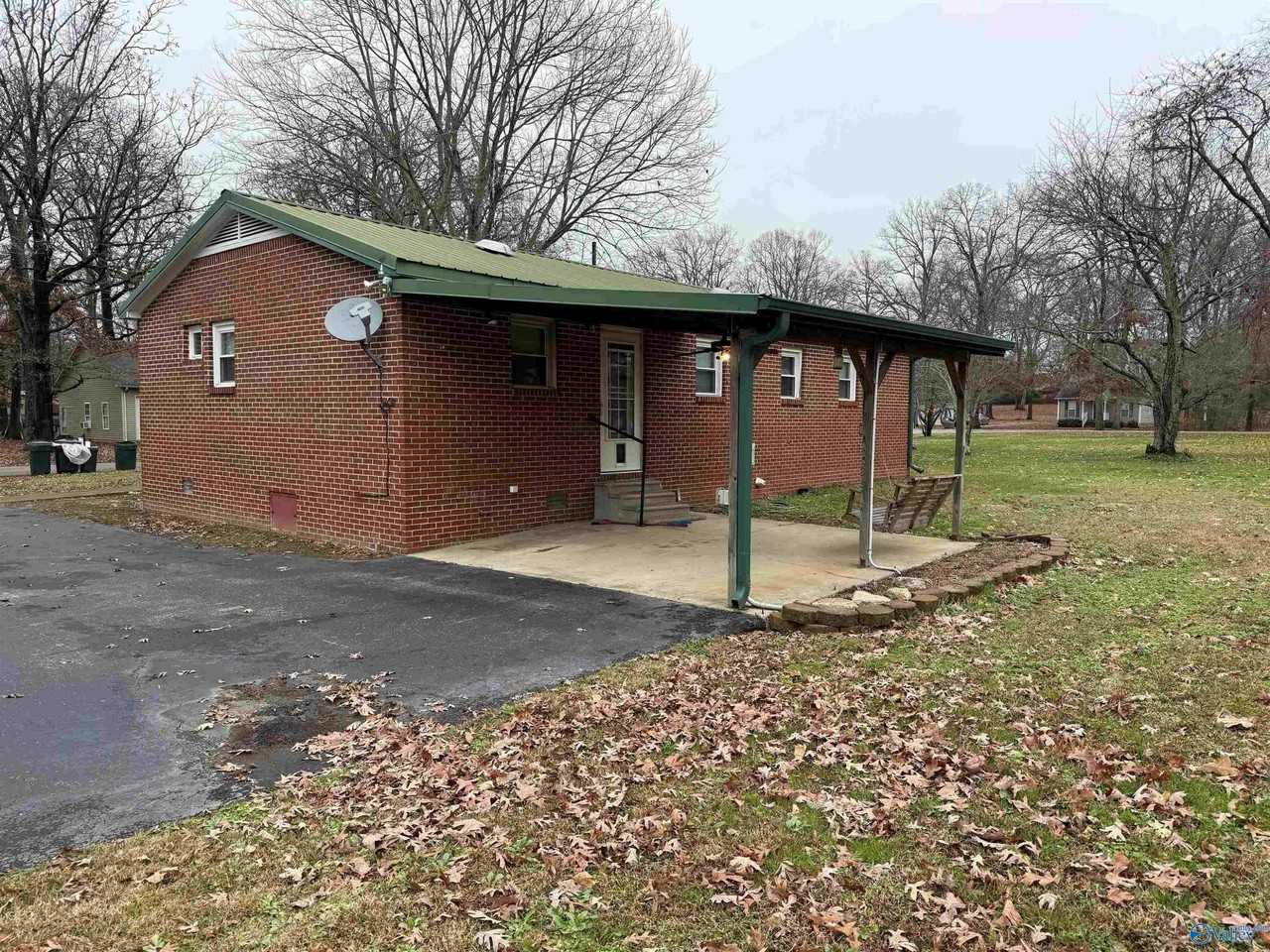 26680 Coral St - Photo 3 of 10