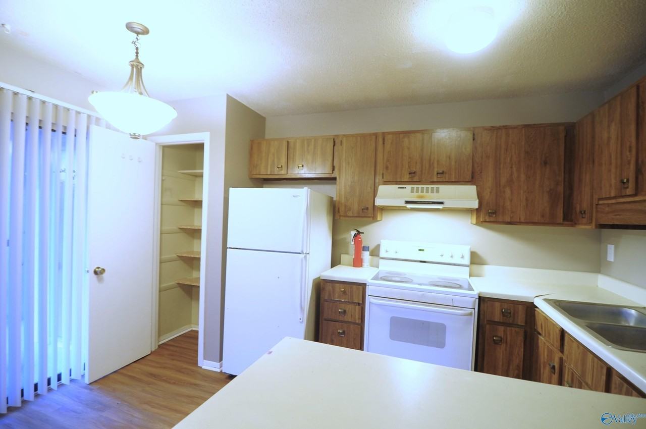 2701 Lantern Walk Se #B - Photo 3 of 10