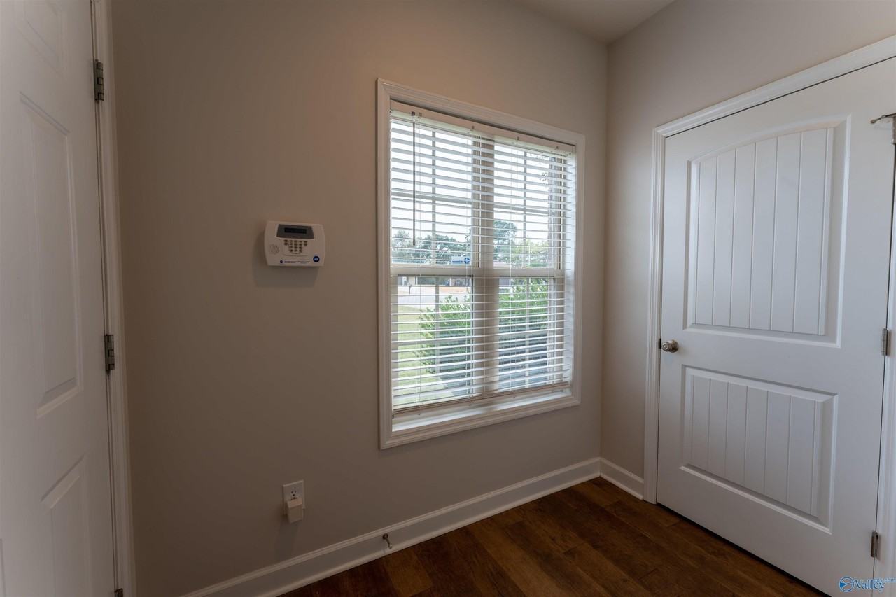 105 Kaleigh Paige Cir #B - Photo 4 of 24