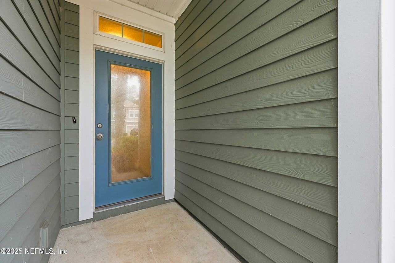 292 Servia Dr - Photo 2 of 31