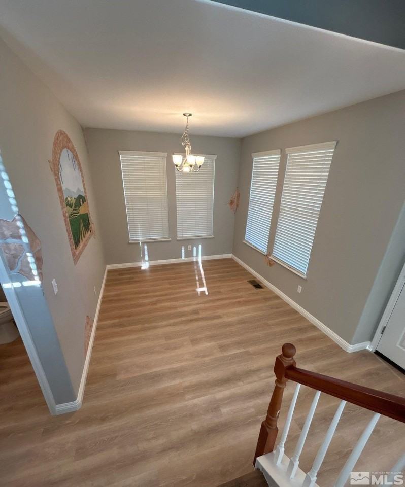 589 Panama Dr - Photo 6 of 29