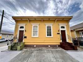 featured image of 2302 Iberville Street