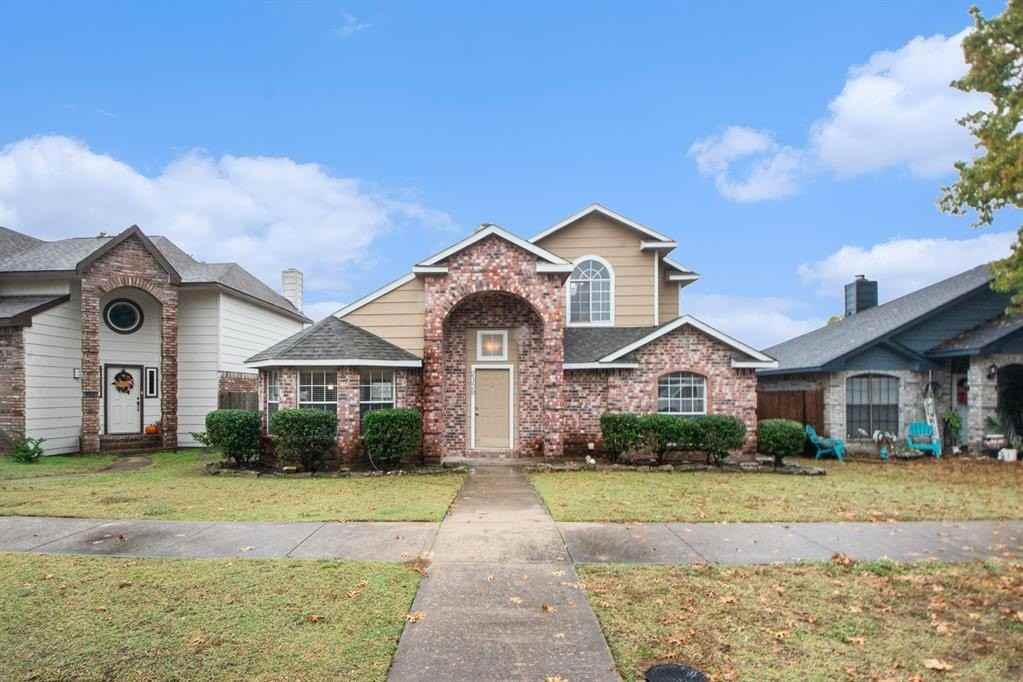 2329 Cuesta Ln - Photo 2 of 30