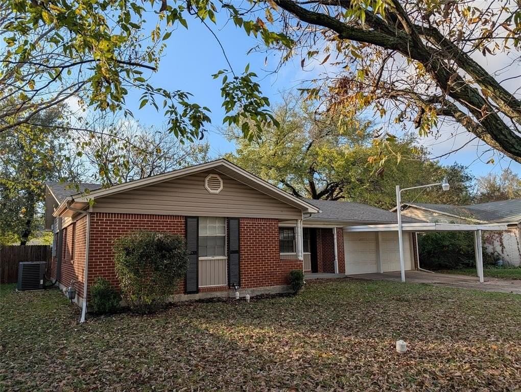 6324 Regal Rd - Photo 2 of 24