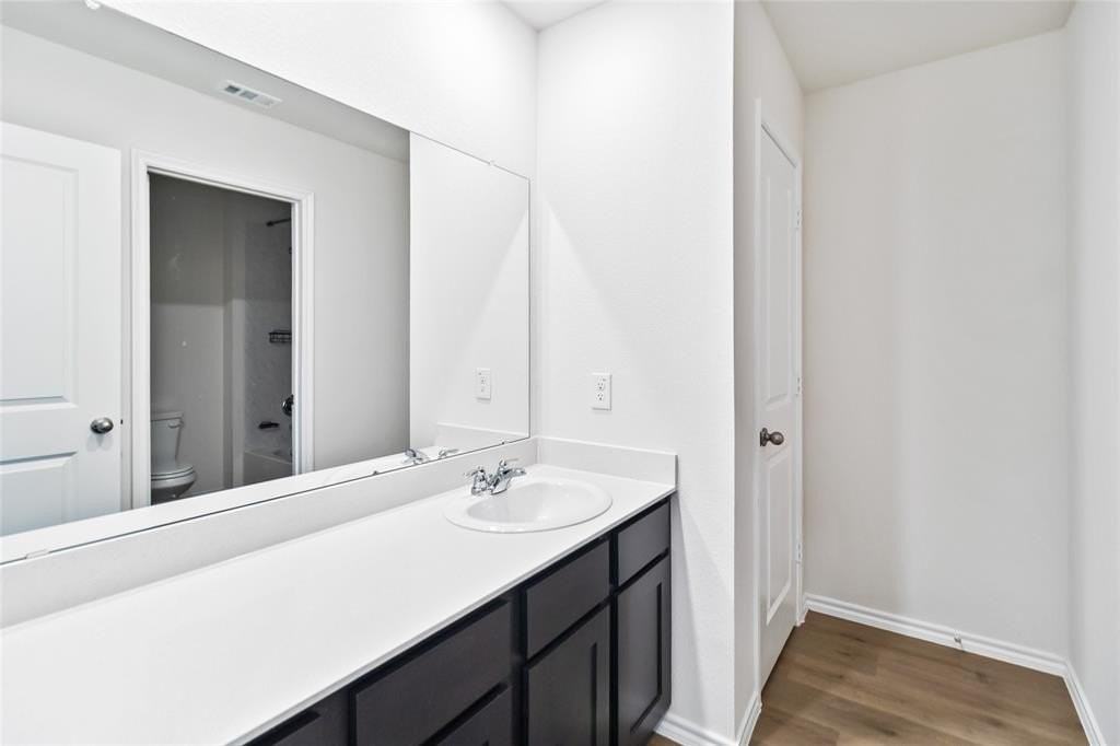 103 Mapleoak Drive - Photo 7 of 31