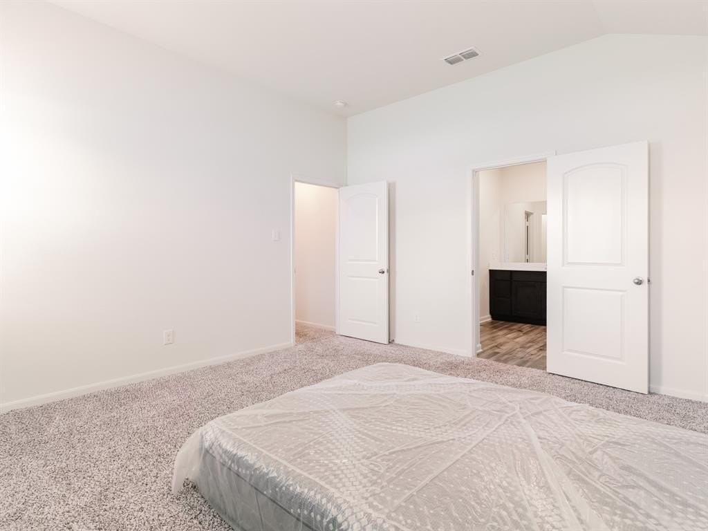 608 Aqueduct Drive - Photo 7 of 20