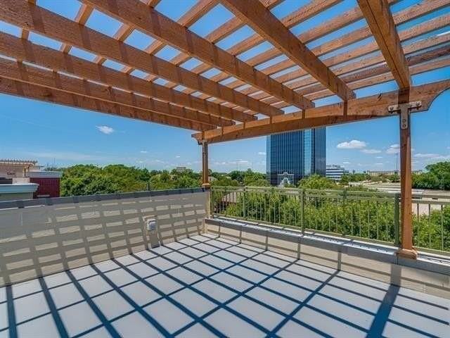 1207 Beaconsfield Lane #404 - Photo 5 of 32