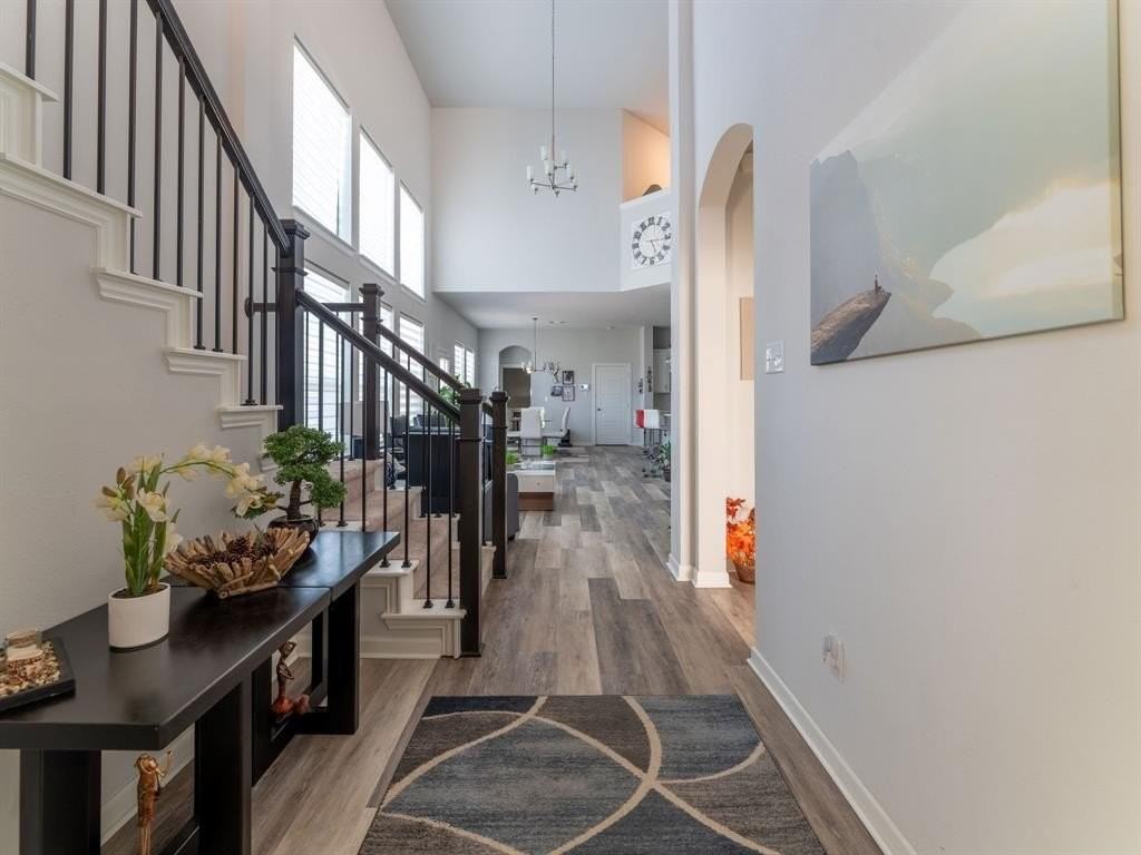 14068 Theodora Ln - Photo 3 of 29