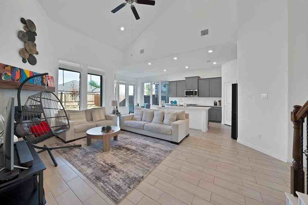 1216 Sassafras Drive - Photo 6 of 38