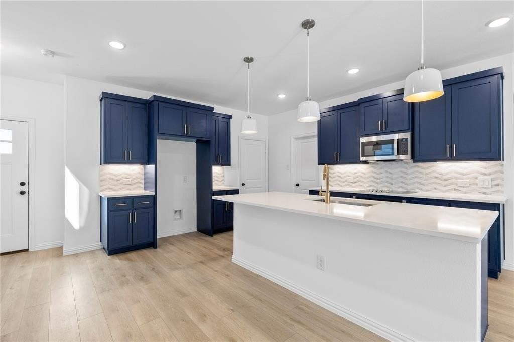 6930 Terlingua Dr - Photo 4 of 26