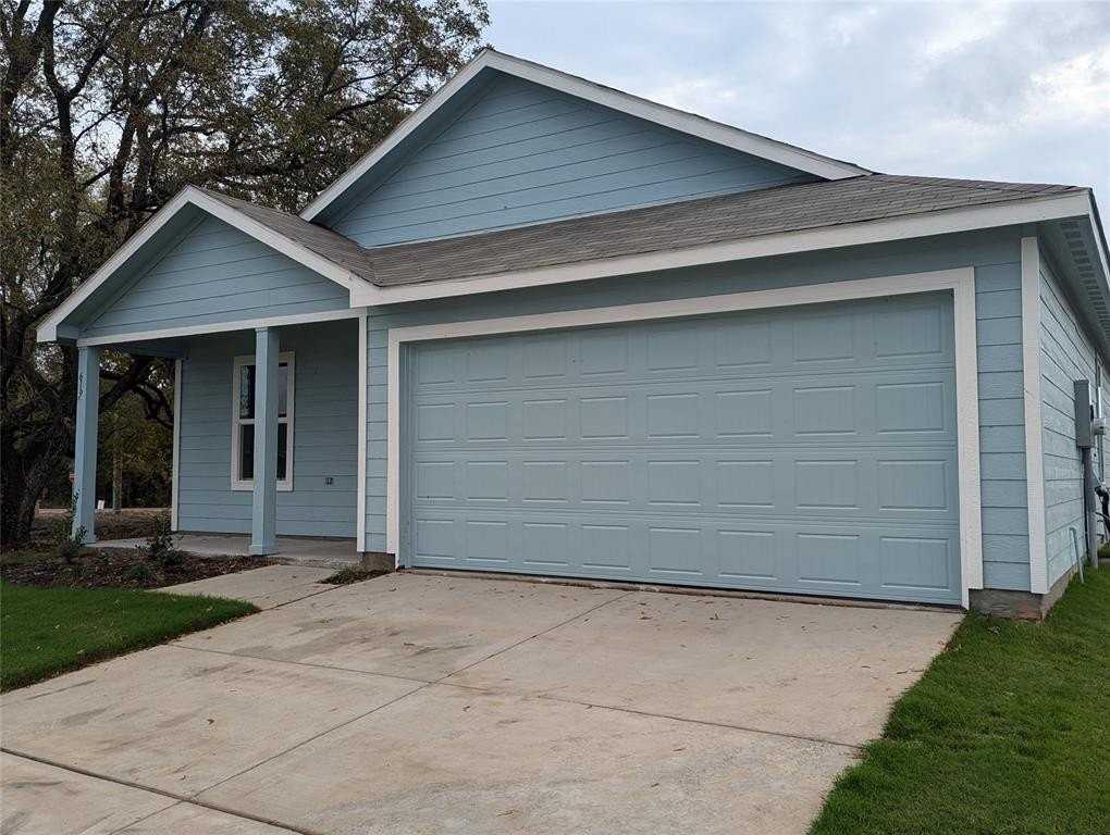 619 Fisher Lane - Photo 5 of 38