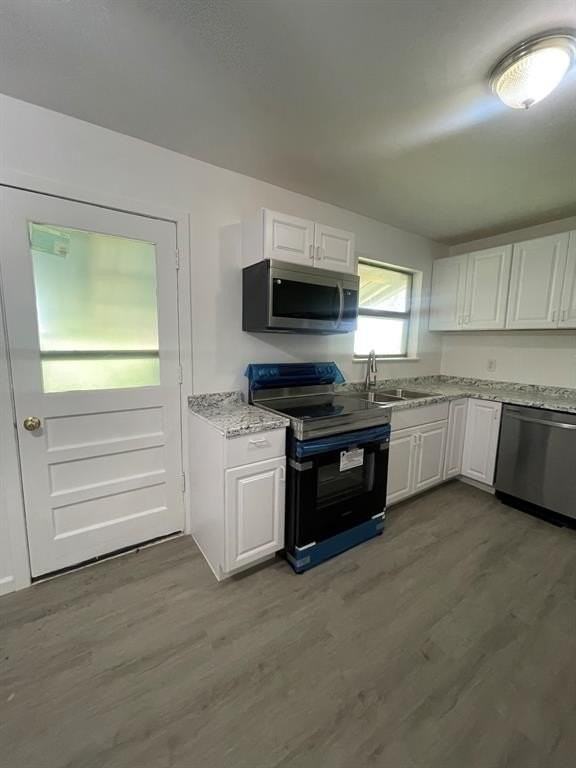 12015 Galva Dr - Photo 7 of 17