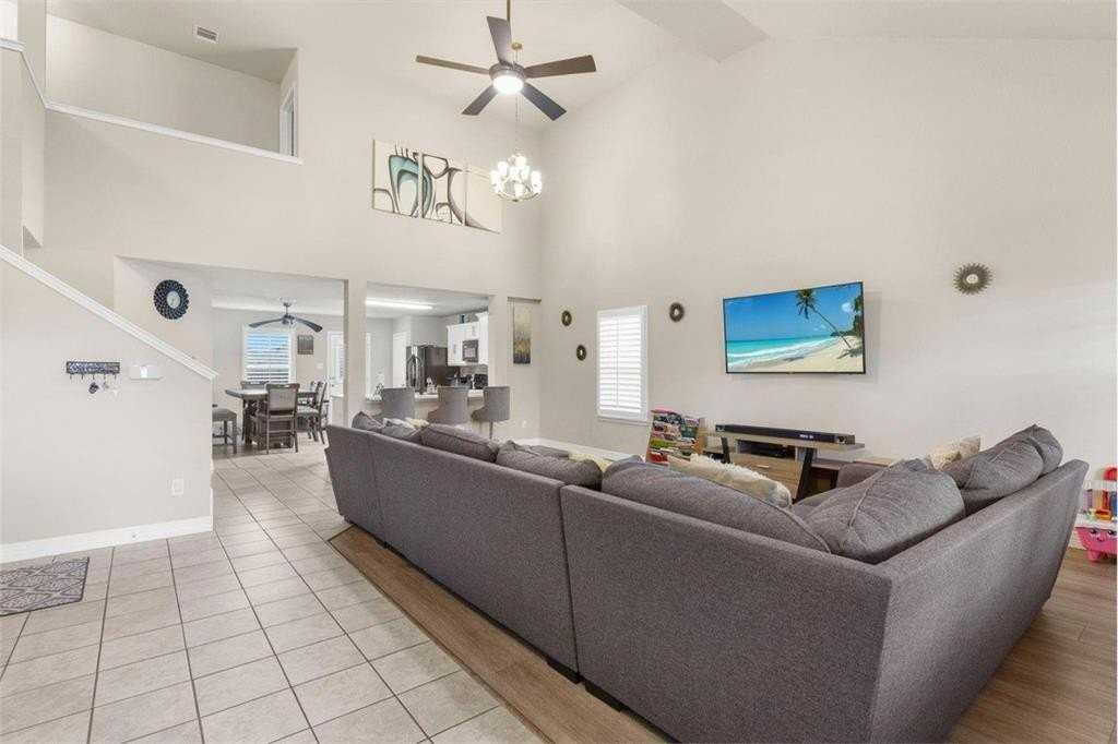 222 Park Ave - Photo 4 of 20