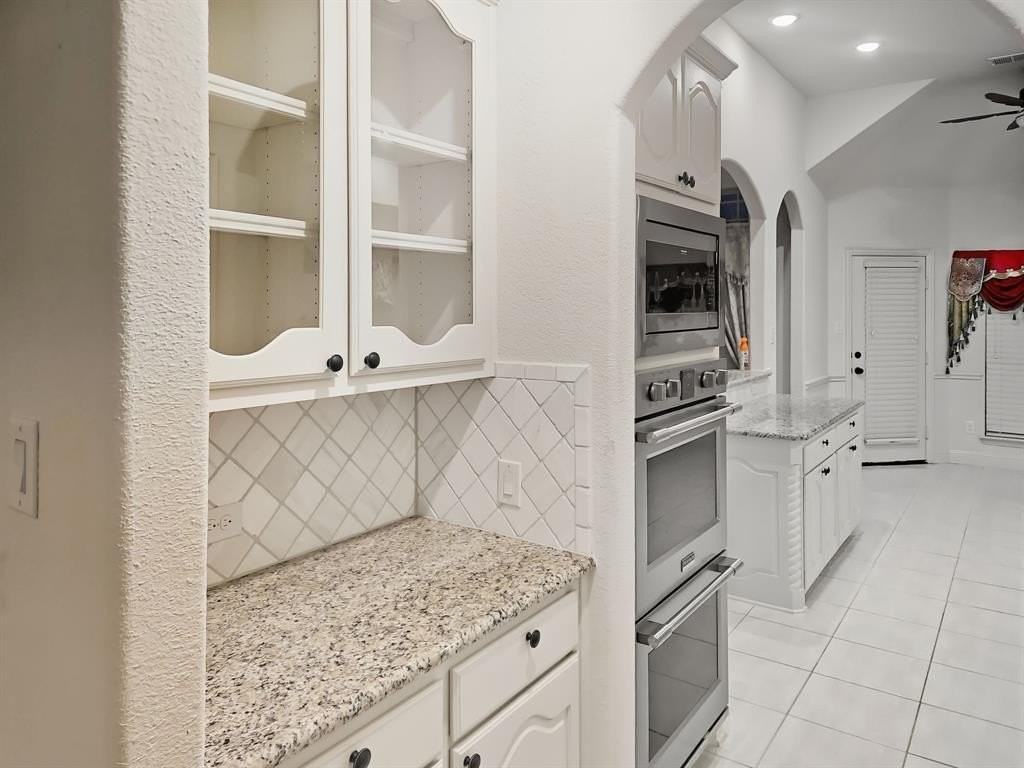 5325 Center Hill Dr - Photo 5 of 28