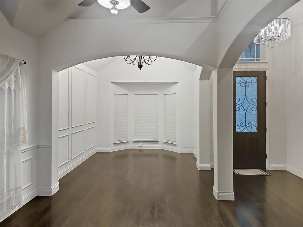 5325 Center Hill Dr - Photo 7 of 28