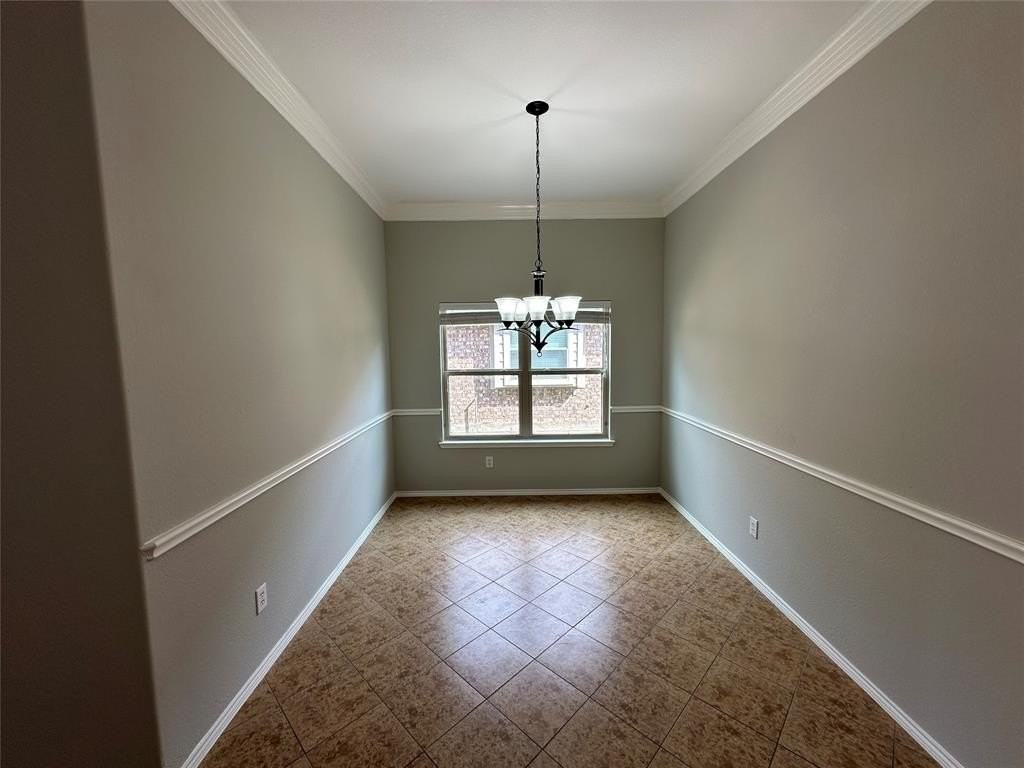 9321 Fenway Dr - Photo 5 of 22