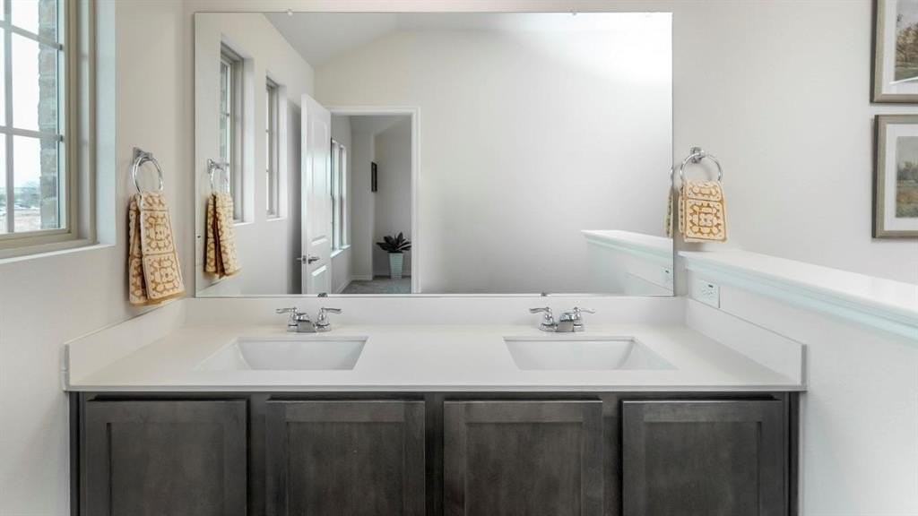 2216 Lasso Court - Photo 6 of 11