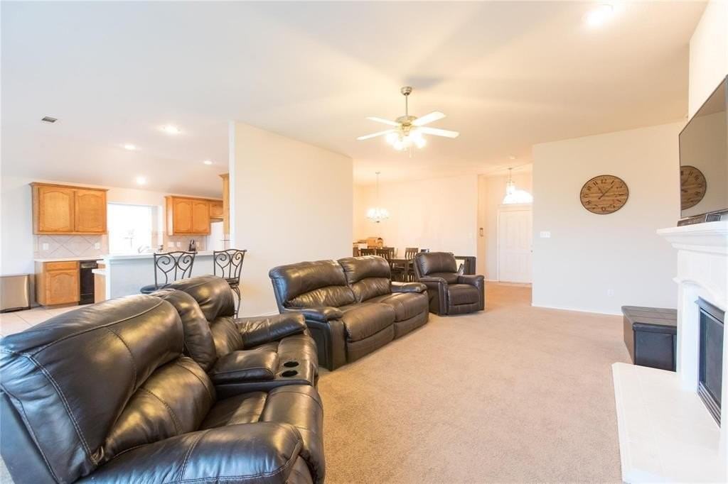 12645 Lillybrook Ln - Photo 7 of 20